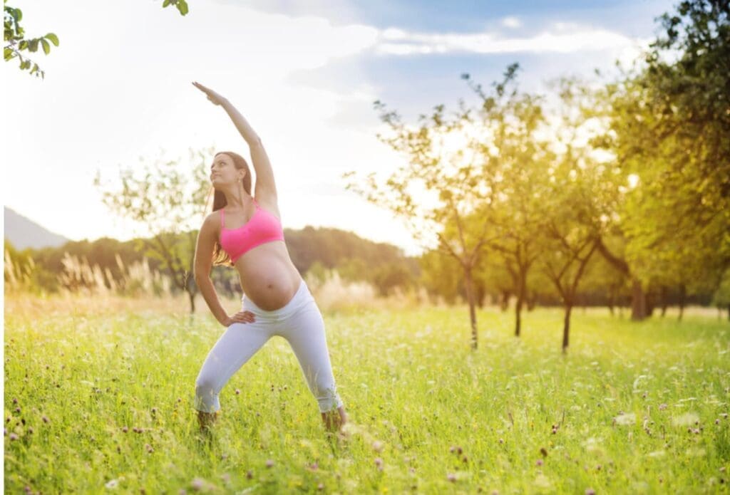 "15 Ways to Stay Healthy During Pregnancy (And Feel Great!) | Personal Training "