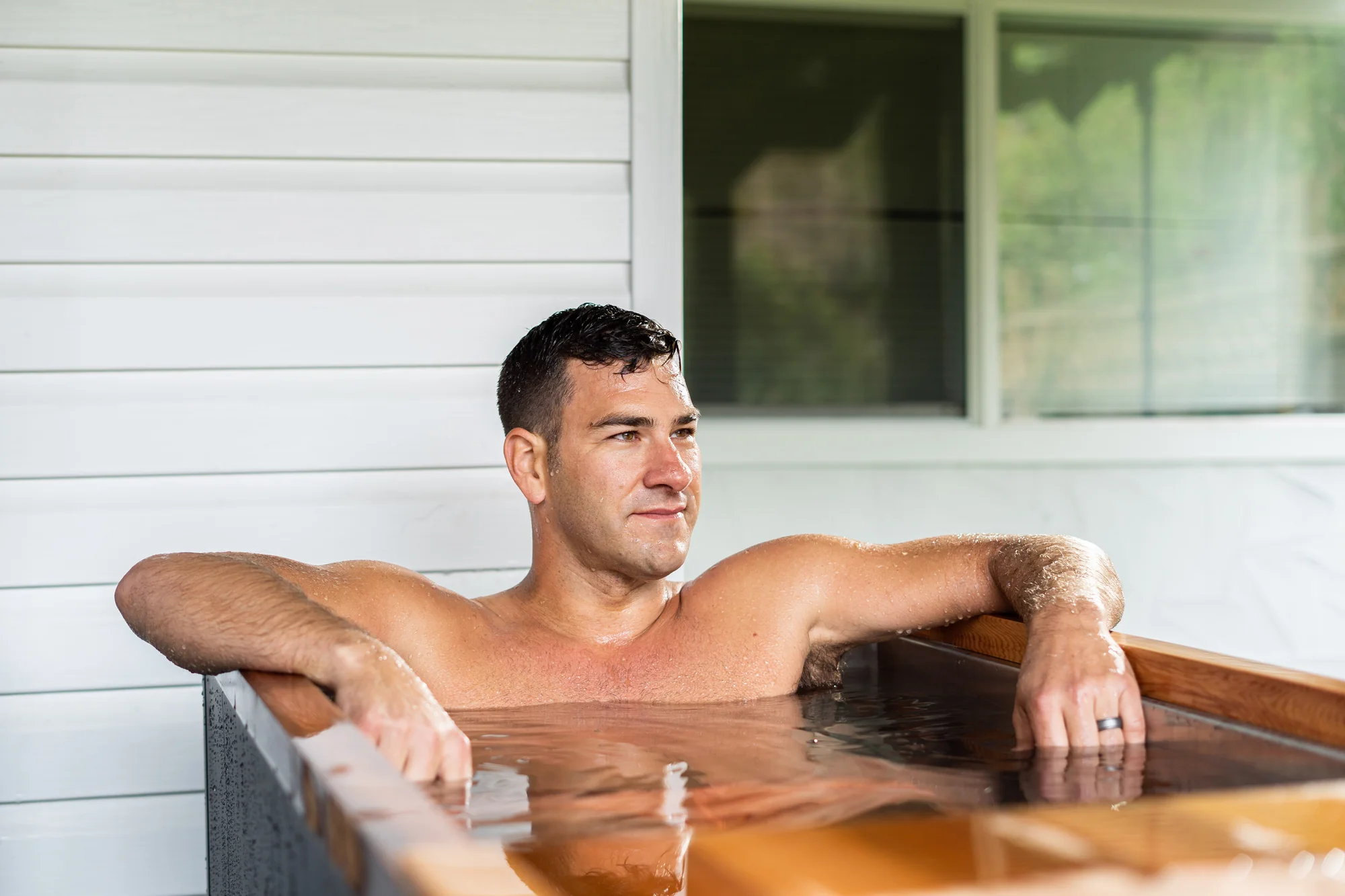 "Cold Plunge: Harnessing the Freeze for Peak Physical and Mental Performance | Personal Training "
