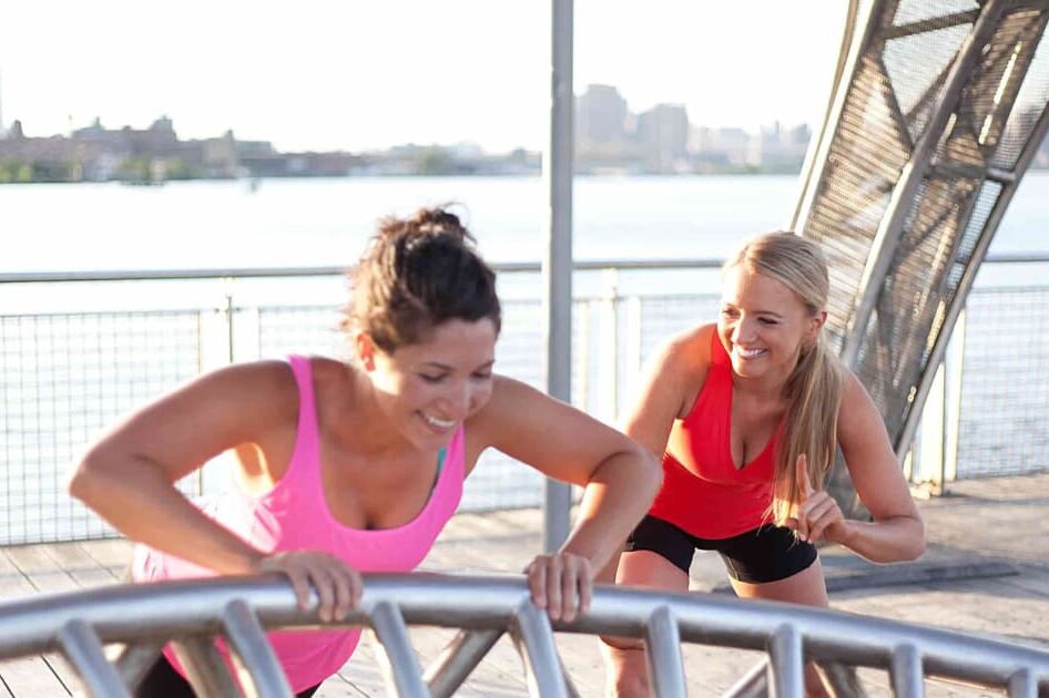 San Francisco Personal Trainer | In-Home Fitness Expert 4 Holly Roser, has a personal training business that offers in home, in studio, or online personal training for clients in the Bay Area and New York city.